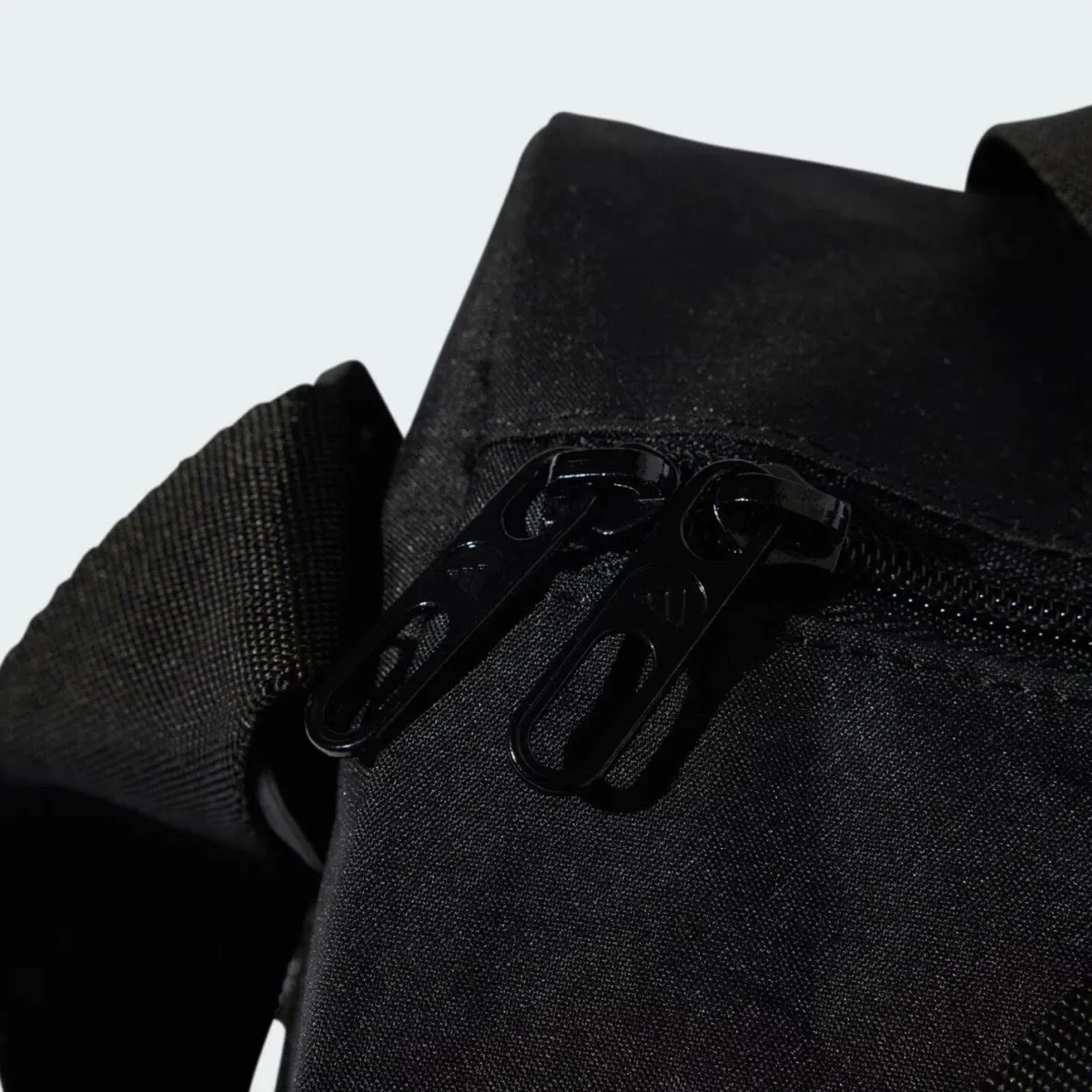 Adidas Sporttasche Linear Duffelbag XS schwarz